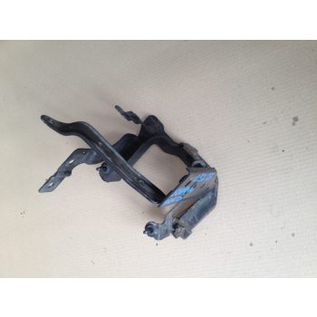 Volvo C30 Szervó tartó