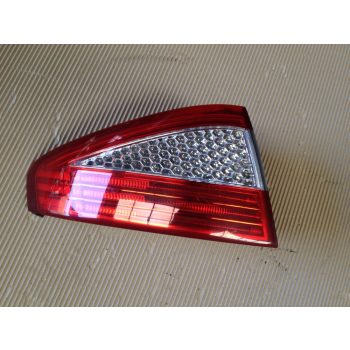 Ford Mondeo Lámpa