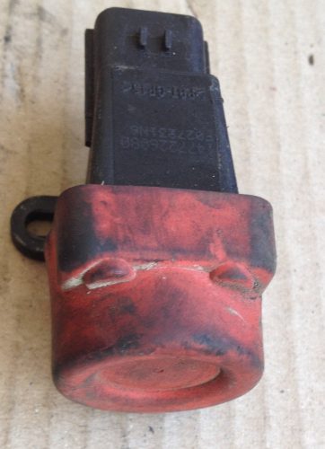 Peugeot 206 Vészleállító kapcsoló