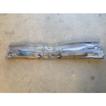 Ford Tourneo Connect Homlofal burkolat