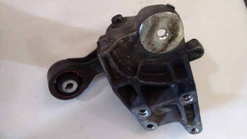 Citroen Jumpy/ Peugeot Expert/Fiat Scudo 2007-2015 Felső motortartó