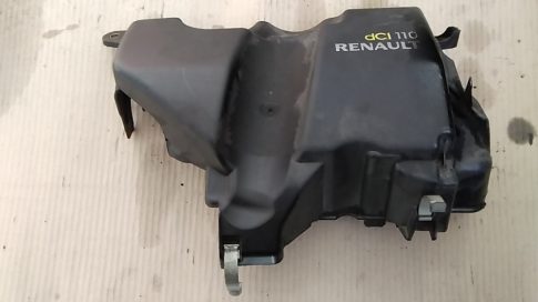Renault Laguna III Motorburkolat