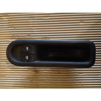 Renault Clio III Ablakemelő kapcsoló