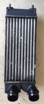 Citroen C4 Picasso Intercooler hűtő