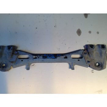 Ford Mondeo Hűtő tartó