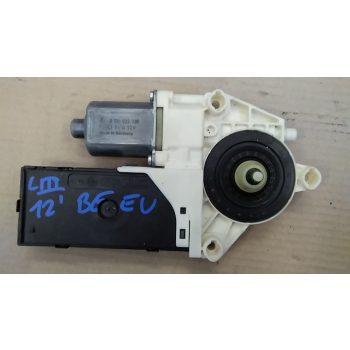 Renault Laguna III Ablakemelő motor