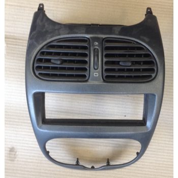 Peugeot 206 Középkonzol burkolat, légbeömlővel