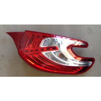 Peugeot 208 Hátsó lámpa