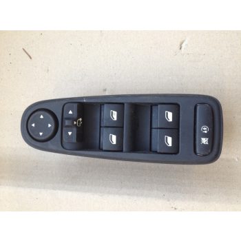 Citroen C4 Picasso Ablakemelő kapcsoló