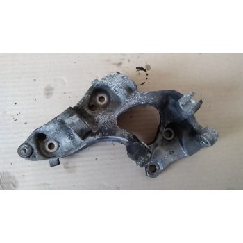 Citroen Xsara Picasso Szervószivattyú tartó
