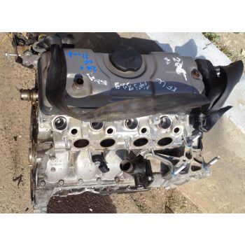 Peugeot 206 Motorblokk hengerfejjel